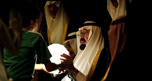 بالفيديو والصور.. هدية الملك عبدالله لطفل افتتاح «جوهرة جدة»